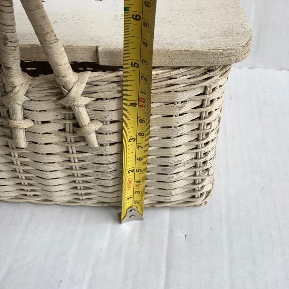 Vintage Hong Kong white distressed small basket